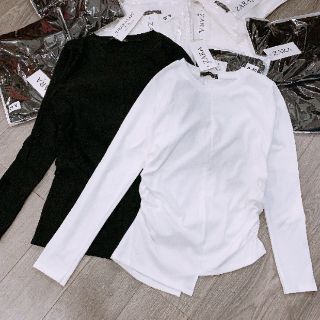 Áo thun dúm eo vạt lệch