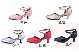 Giày khiêu vũ latin nữ