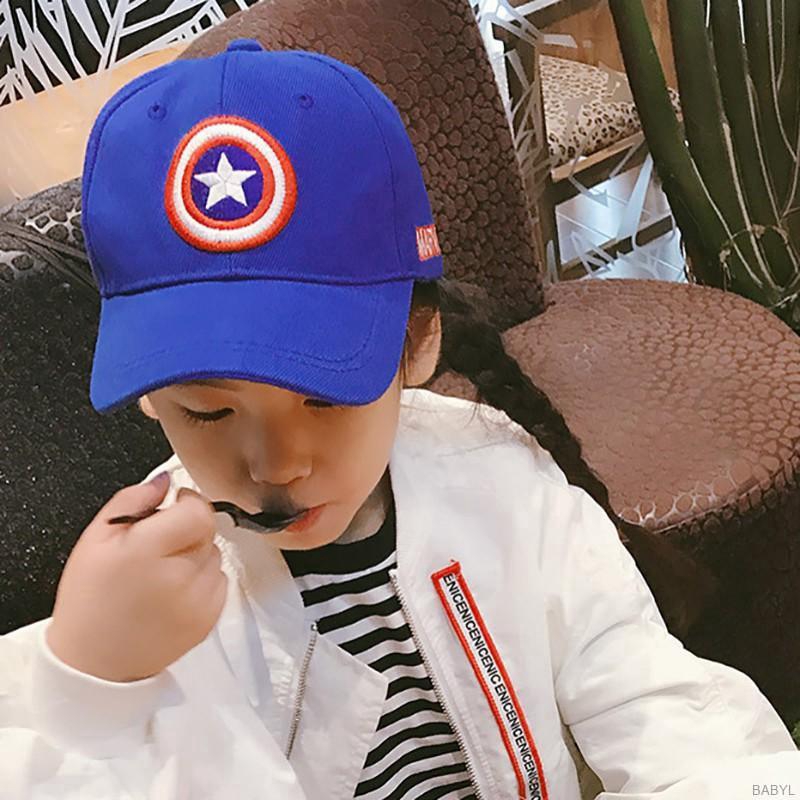 Mũ lưỡi trai in logo Captain America cho bé