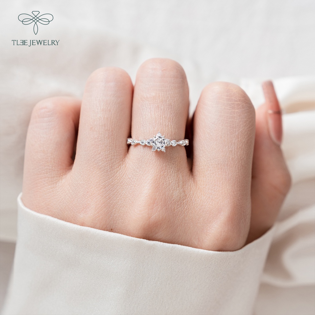 Nhẫn bạc nữ TLEE hoa đá năm cánh nạm đá cao cấp sang trọng NCJ A0214