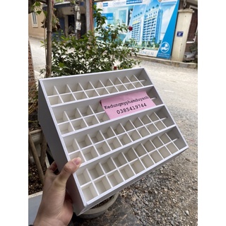 khay đựng son 80 ô phân tầng