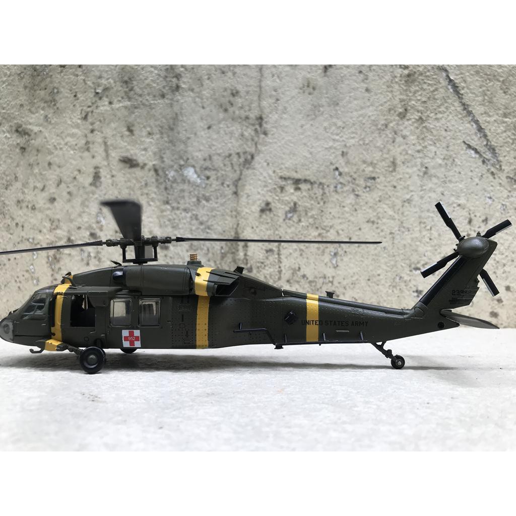 Mô hình máy bay Trực Thăng UH-60 Black Hawk 1:72