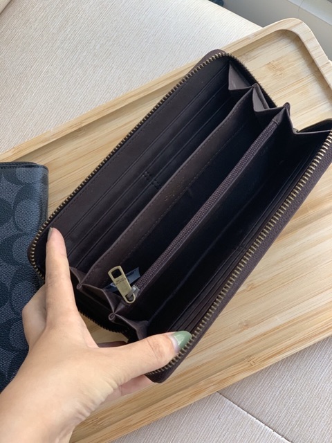 Ví dài dây kéo Coach các loại