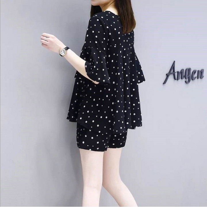 Sét Bộ Chấm Bi Tay Sóng Quần Short Siêu Xinh