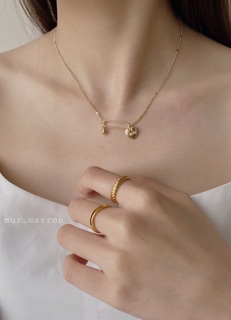 Nhẫn xoắn vintage