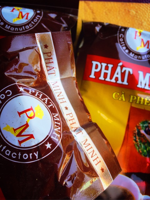 Cà phê xay Phát Minh viền trắng 500g