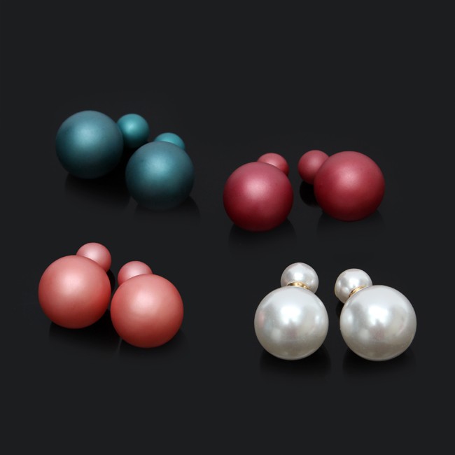 Set 4 đôi bông tai trái châu