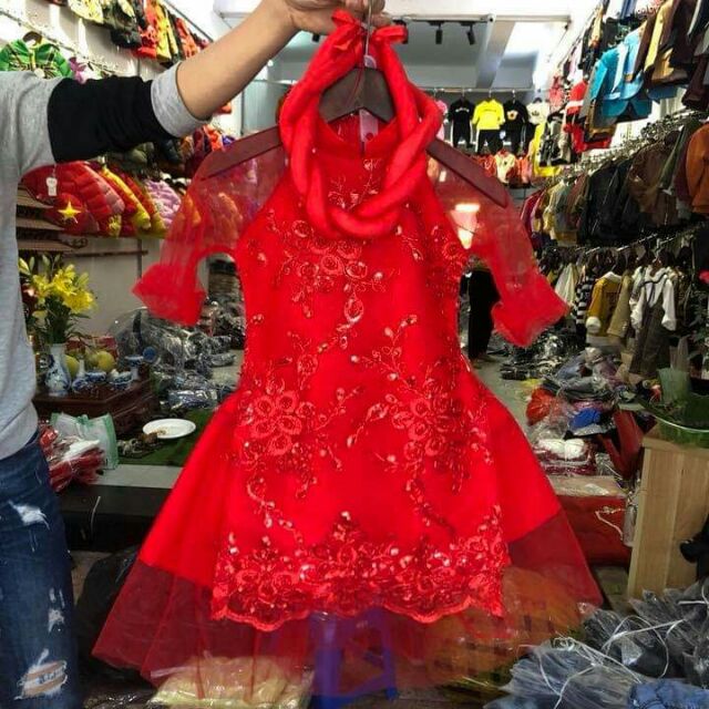 Combo váy cách tân cho bé.