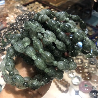 Vòng tay lu thống tóc xanh