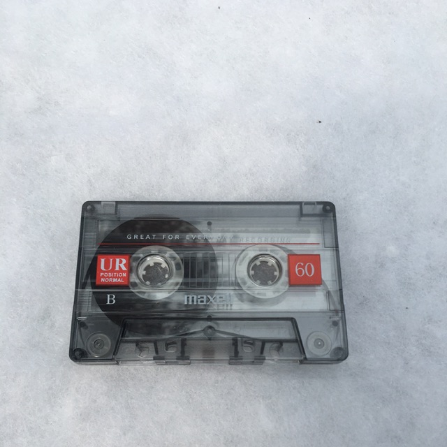 Băng đài casette radio tape