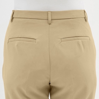 Quần tây lửng GU Beige