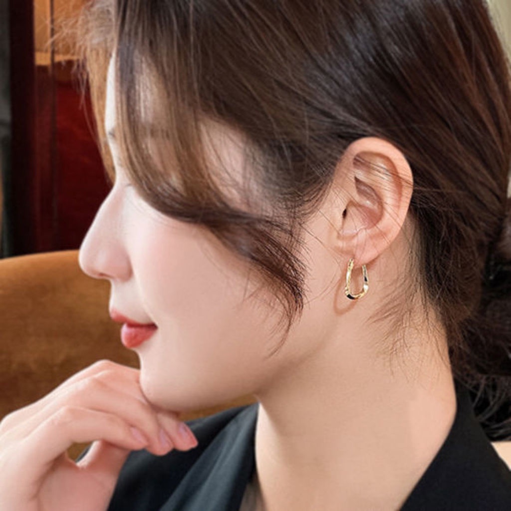 Bông Tai Hình Vuông Thời Trang Thu Đông Cho Nữ