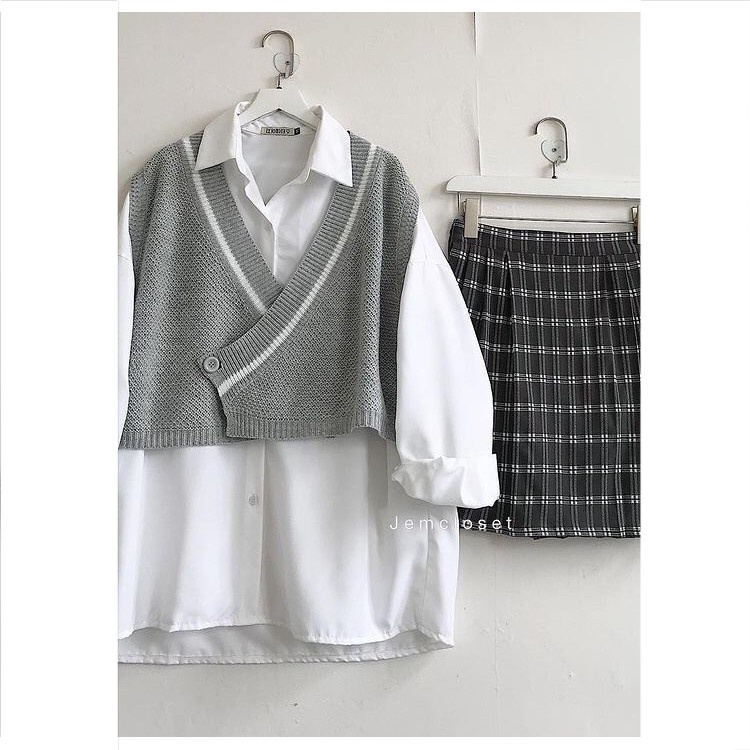 Áo Gile Nữ Dáng Ngắn Ghile Len Trơn Croptop Form Rộng Phong Cách Thời Trang Hàn Quốc Eime 3 Màu Xám Đen Trắng 1754 | BigBuy360 - bigbuy360.vn