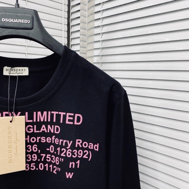 Áo nỉ sweater nam nữ Burberry limited dập chữ hồng cổ tròn ống bo chun đơn giản đẹp