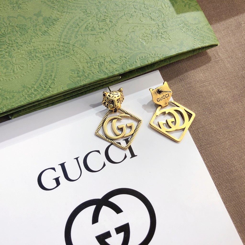 Bông tai chữ G Gucci họa tiết da báo thời trang cho nữ