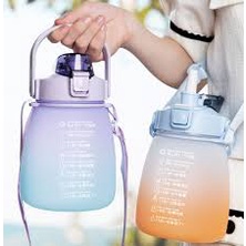 Bình nước chia vách nhắc nhở giờ uống nước cho người lười uống nước