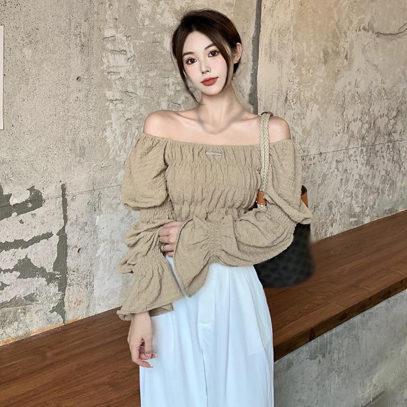 Áo croptop trễ vai tay dài phong cách thời trang Hàn Quốc dành cho bạn nữ