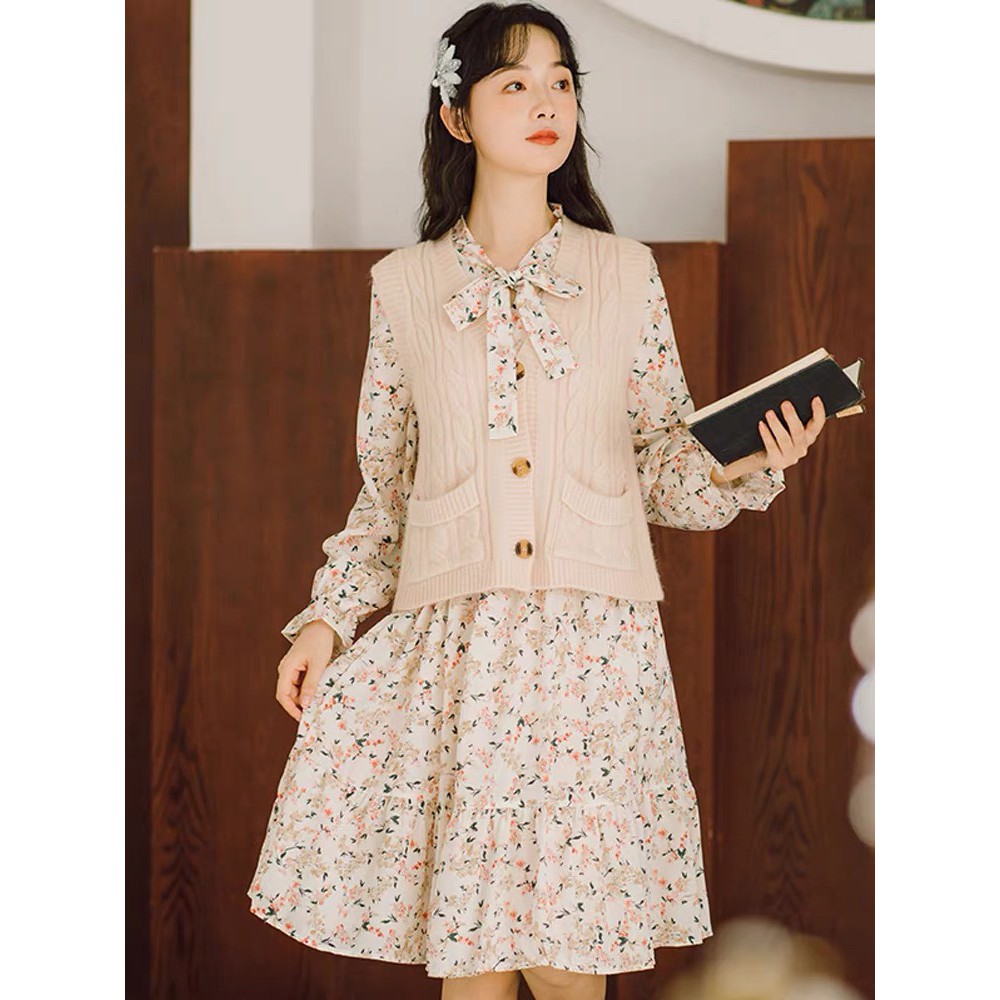 Váy hoa nhí cổ buộc nơ xinh xắn, Đầm hoa nhí vintage cổ nơ 2021 - Dorita Boutique | WebRaoVat - webraovat.net.vn