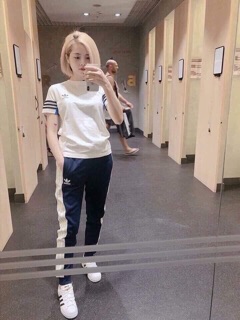 Sỉ bộ viền cộc