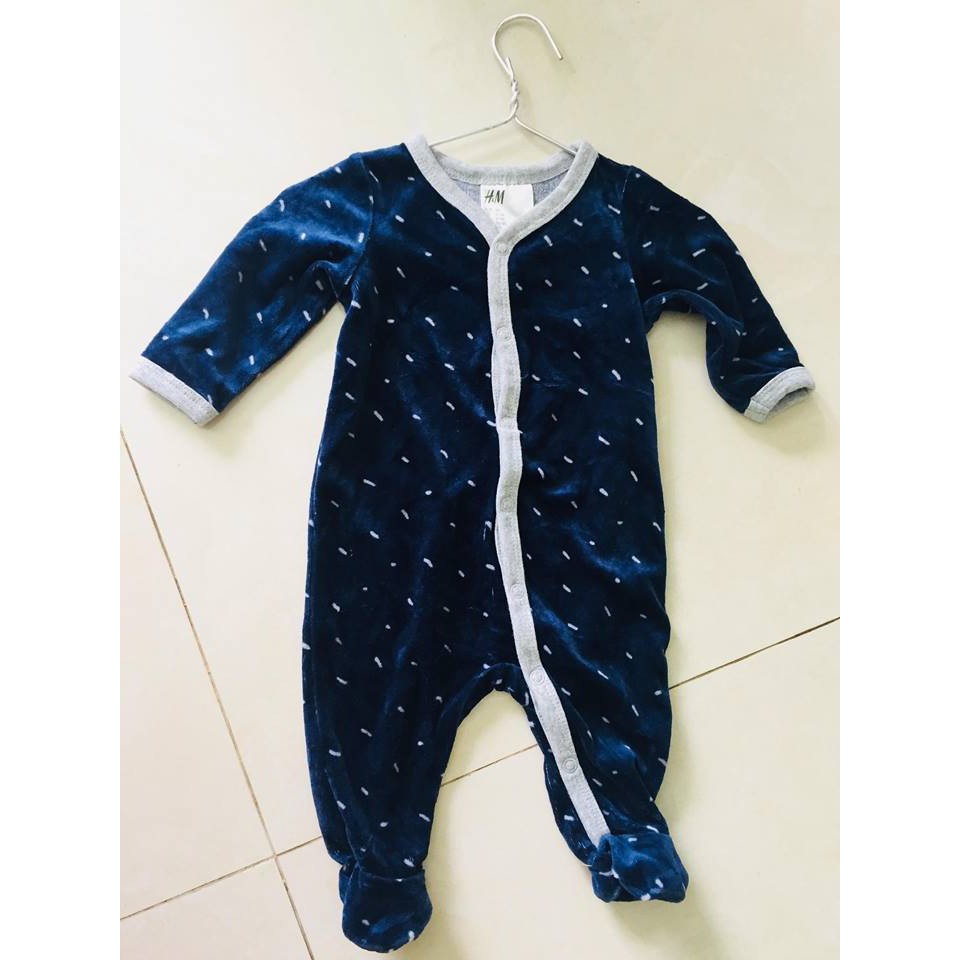 89. Body băng lông H&M