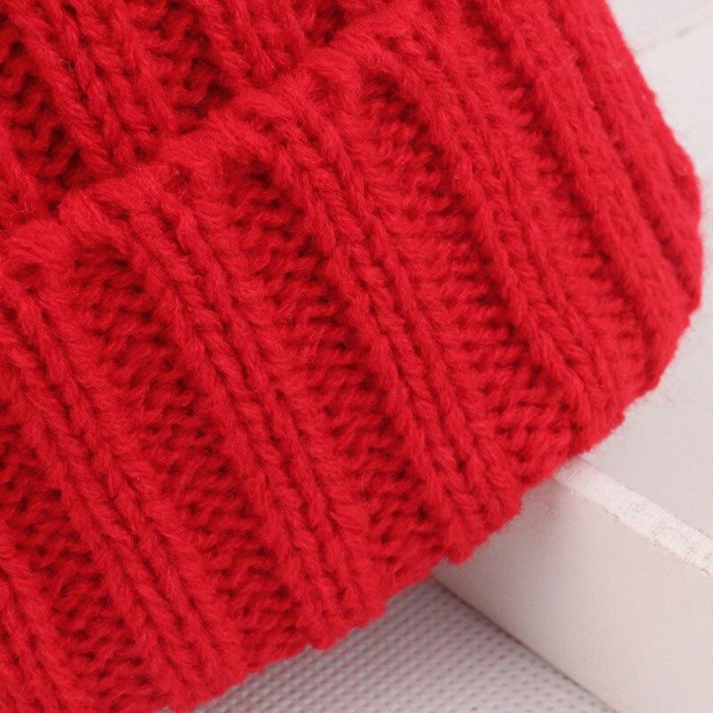 Mũ beanie Trùm Đầu Màu Trơn Đính Quả Cầu Lông Xinh Xắn Cho Bé