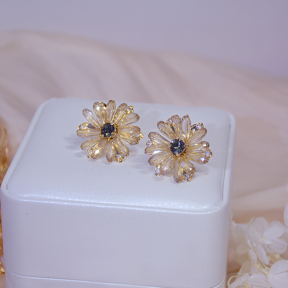 Khuyên Tai Hình Hoa Cúc Đính Đá Phong Cách Bohemian Dành Cho Nữ