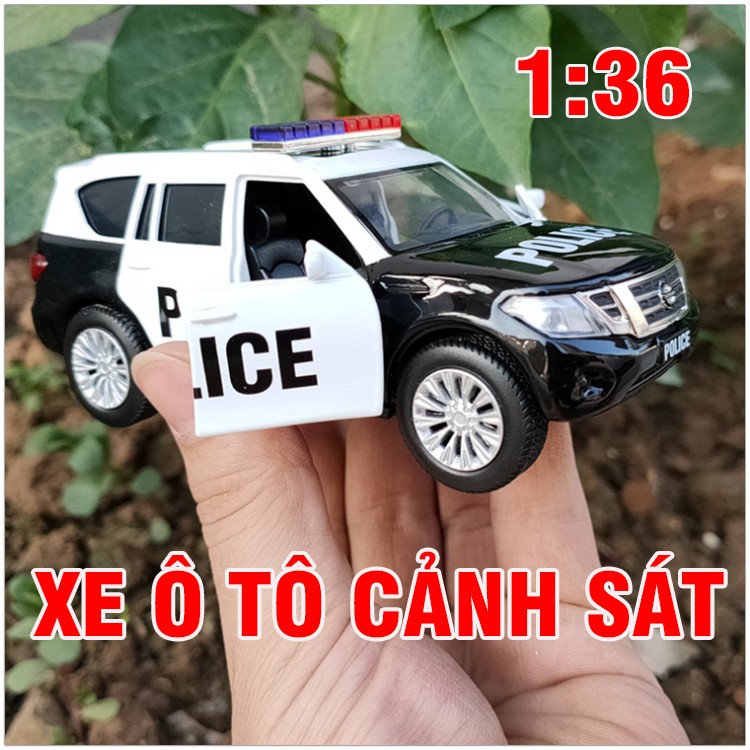 Xe cảnh sát bằng kim loại 1:36 xe đồ chơi trẻ em mở được 2 cửa xe