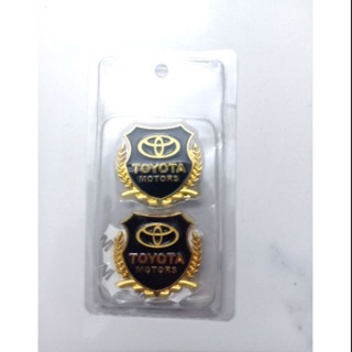 Logo toyota dán xe oto DKY