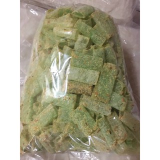 bánh tráng ống phô mai lá dứa