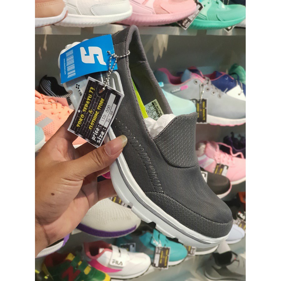 Giày Lười Skechers Go Walk 4 Nhập Khẩu Chất Lượng Cao Cho Nữ