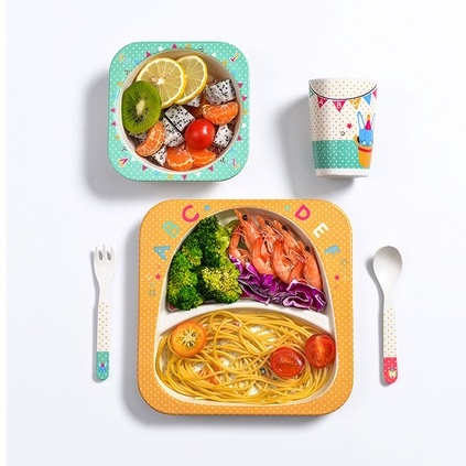 Set Ăn Dặm 5 món Cho Bé Hình Động Vật Gồm Cốc, Bát, Thìa, Dĩa và Khay 2 Ngăn Làm Từ Tre Bamboo Kháng Khuẩn - LAI'S STORE