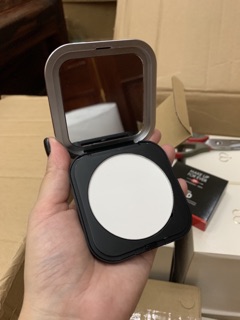 Phấn phủ nén không màu Make Up Forever