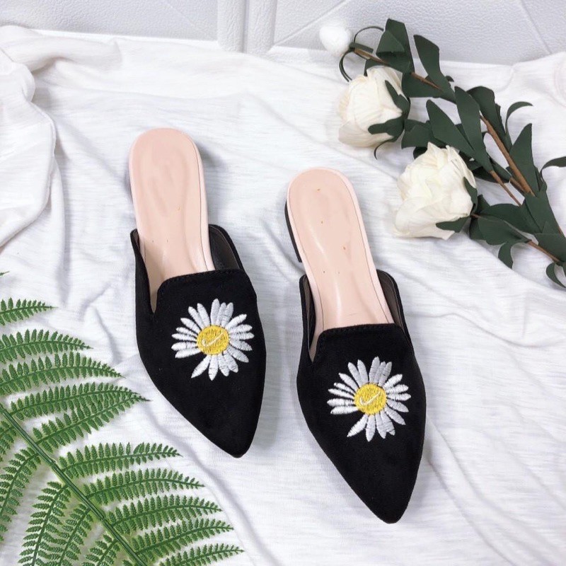 Sục thêu hoa cúc mới