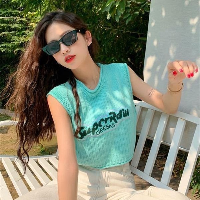 Áo Nữ Không Tay Thêu Chữ Thời Trang Hàng Mới