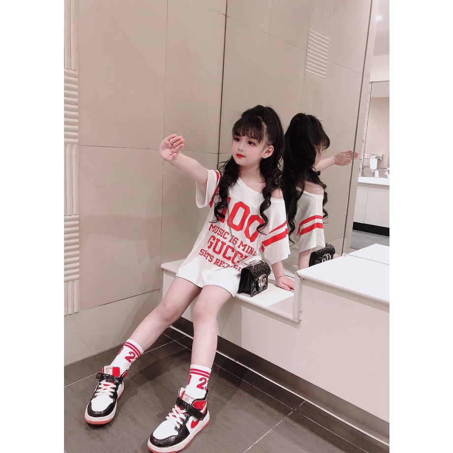 Áo form rộng Guci cho mẹ và bé