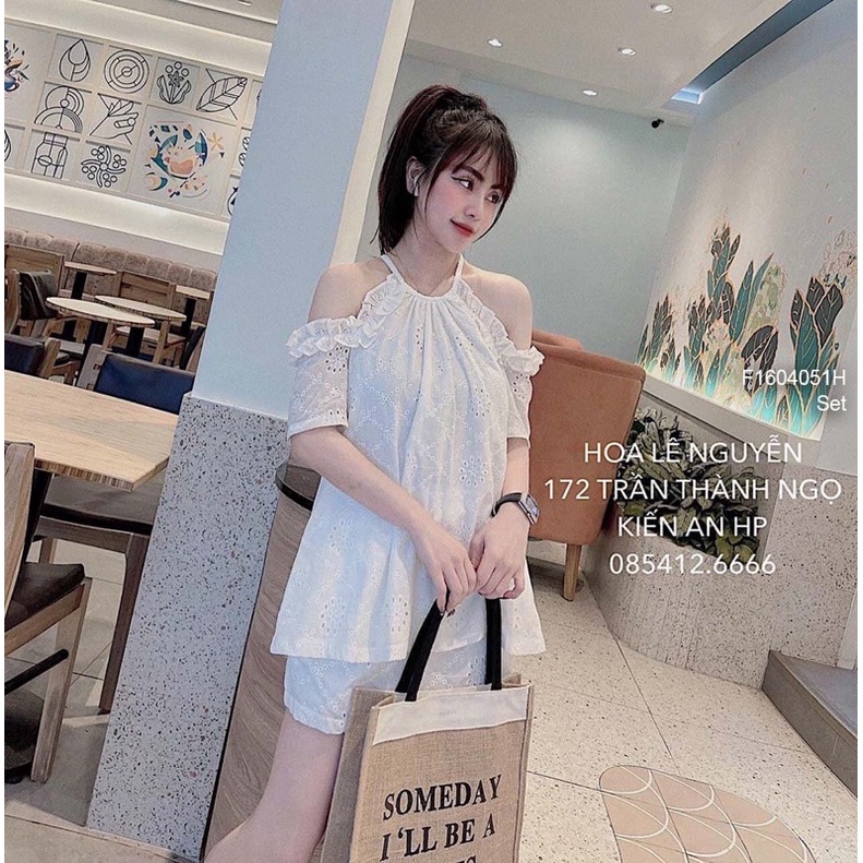 Set áo cổ yếm hở vai hai bên phối quần short! 210k
