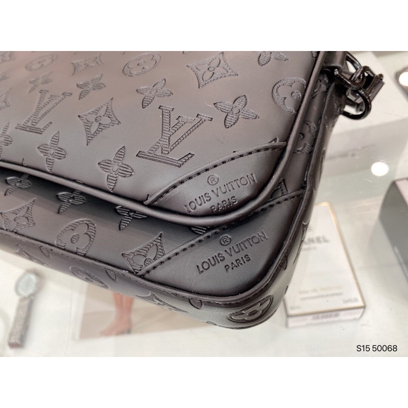 Túi lv nam đeo chéo