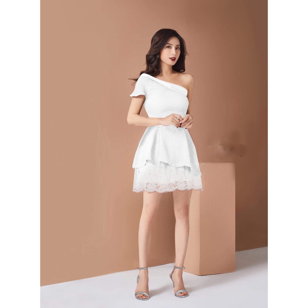 Đầm xòe lệch vai lai ren