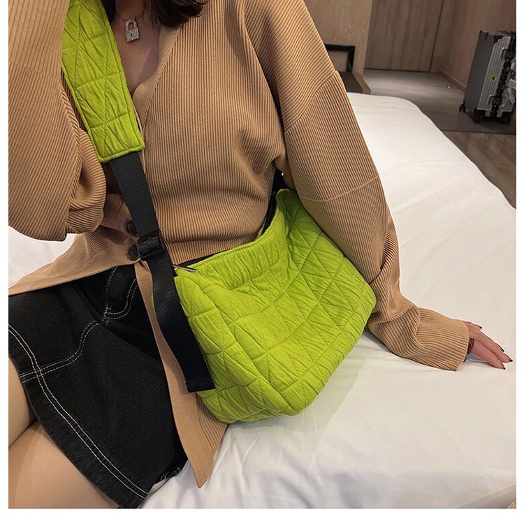 Túi Xách Cỡ Lớn Xanh Dạ Quang Phong Cách StreetStyle