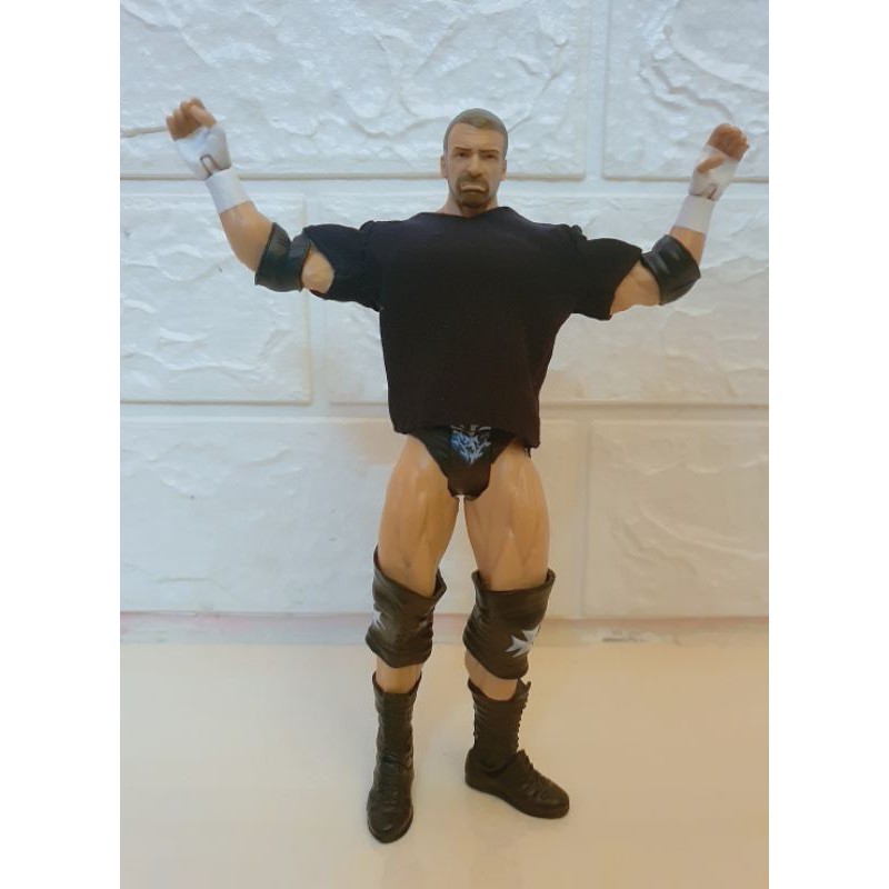 MÔ HÌNH ĐÔ VẬT WWE GIÁ RẺ #36 TRIPLE H KÈM ÁO (NO BOX)