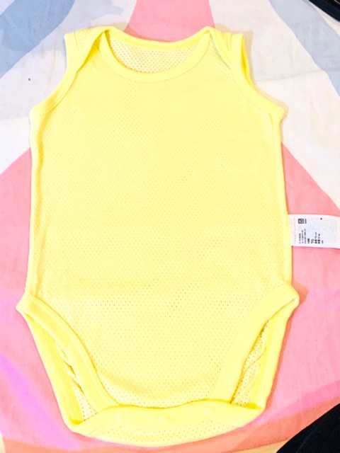 Body Chip  Áo hè Lỗ  Set 2c