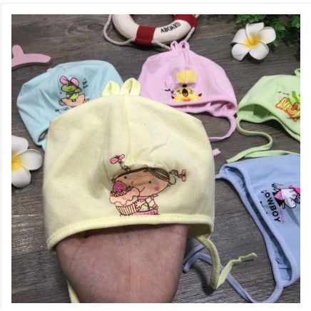 mũ đội đầu cho bé sơ sinh tư 0-6 tháng - có dây buộc