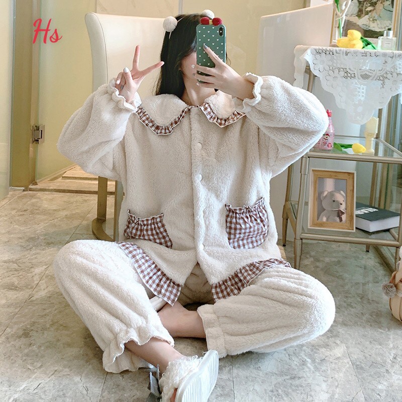 Bộ ngủ lông viền caro nâu , chất lông mền dày dặn Mã SKU : SP000722