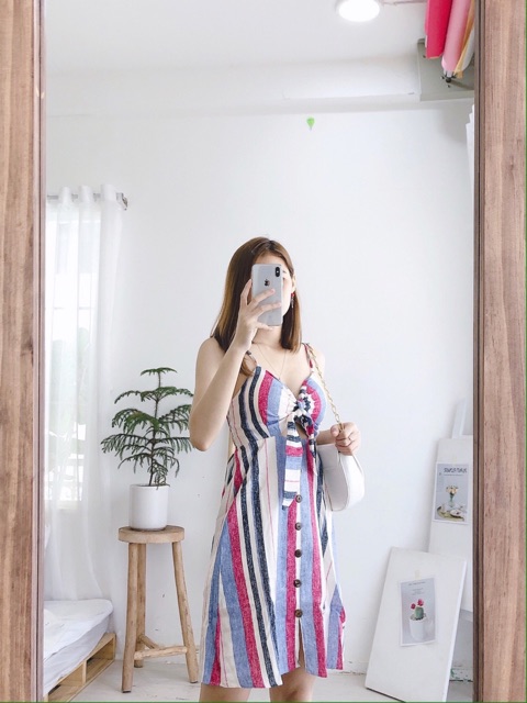 Đầm xinh Oreoo Dress chất vải line sọc from tôn dáng có kèm lót và mút ngực thiết kế cột nơ trước ngực sau lưng bo chun