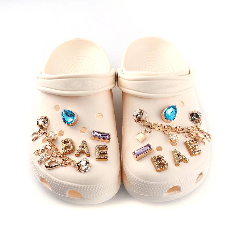 sticker dép crocsCroc Ghim Cài Áo Mặt Hình Cá Sấu DIY jibz croc