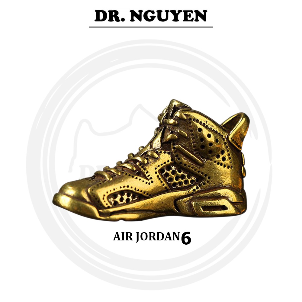 Móc Khóa Đồng 3D Giày Sneaker Air Jordan 6 Tỉ lệ 1:6 - Mô Hình Giày Sneaker Mini
