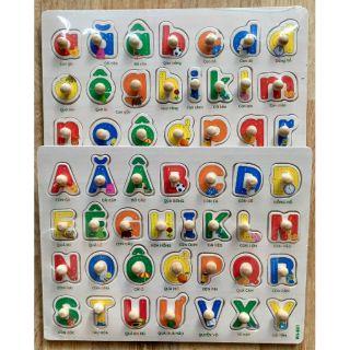 Bảng học chữ Tiếng Việt gỗ có núm. KT 23*30cm