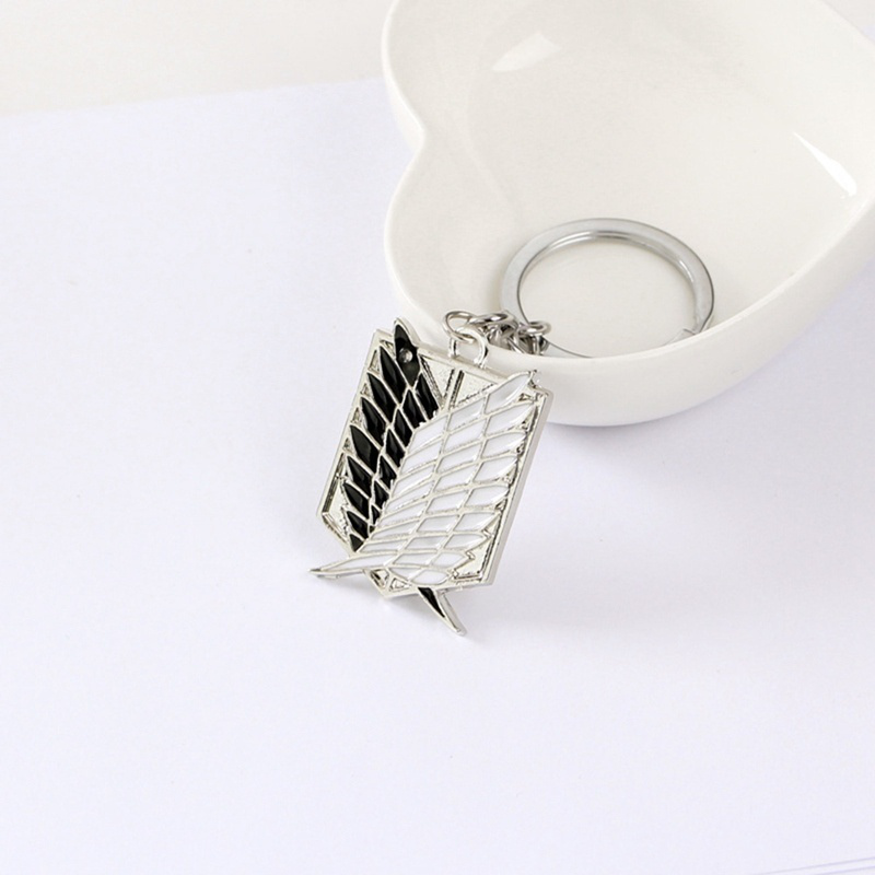 flowersqueen Móc chìa khóa in họa tiết hoạt hình Attack On Titans hợp thời trang