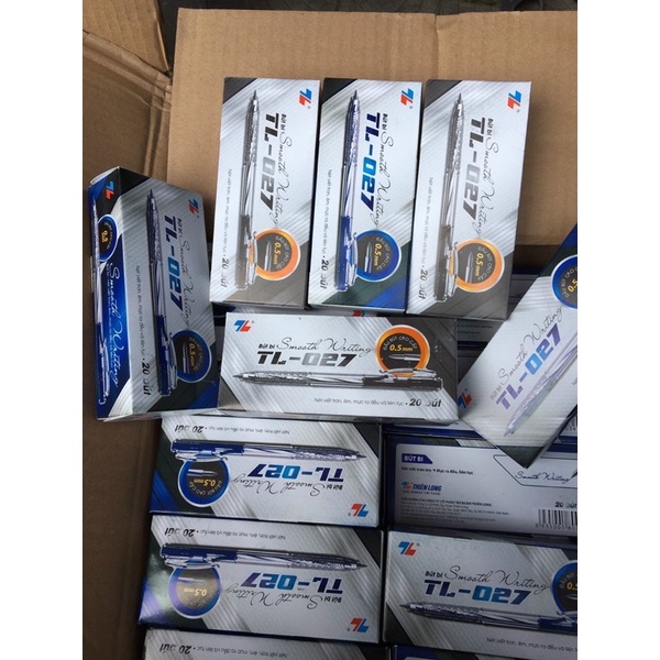 Bút Bi Thiên Long 023 Ngòi To 0.8mm Mực Đều,nét nhỏ 027