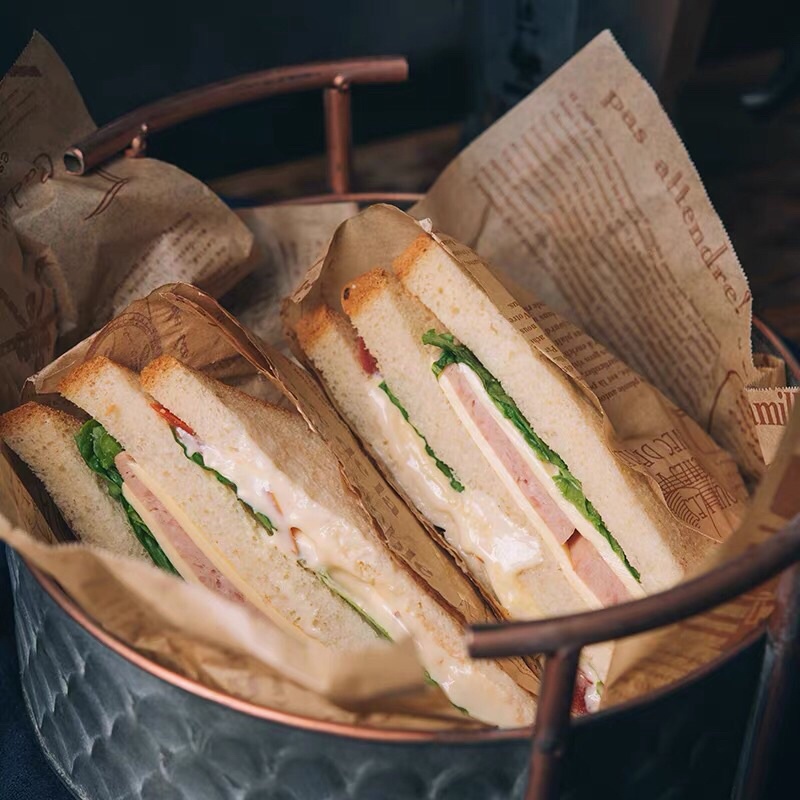 Giấy thấm dầu,Cuộn giấy thấm dầu ăn hút mỡ một mặt in chữ chịu nhiệt cao chống ẩm chống thấm kích thước 30cm *8m | BigBuy360 - bigbuy360.vn